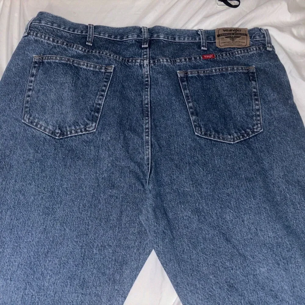 Wrangler Relaxed Fit Jeans Men 46 X30 Blue Med Wash Denim Pants Big And Tall C